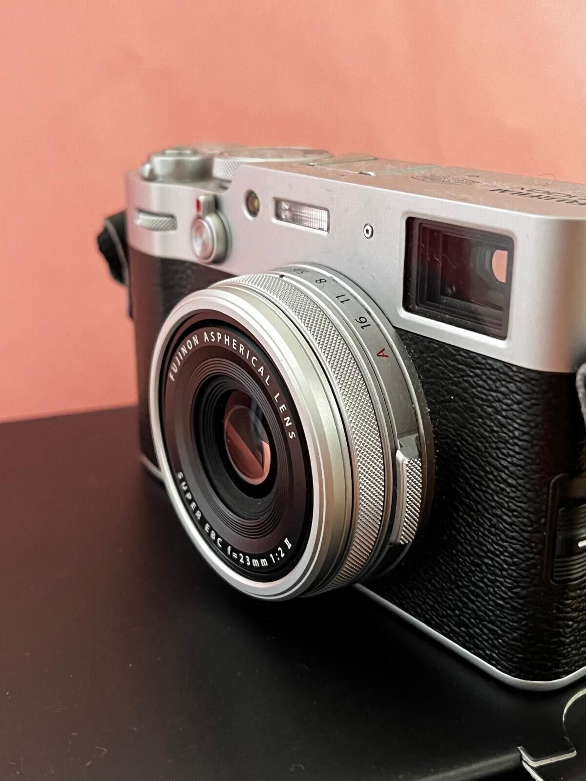 Fujifilm X100V