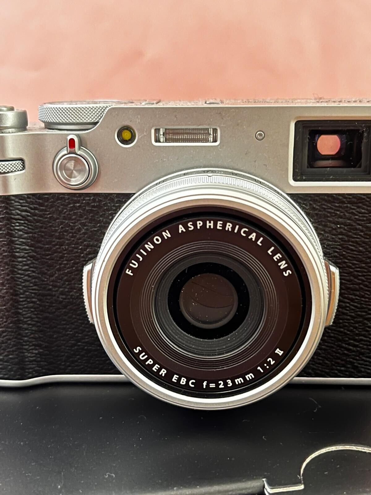 Fujifilm X100V