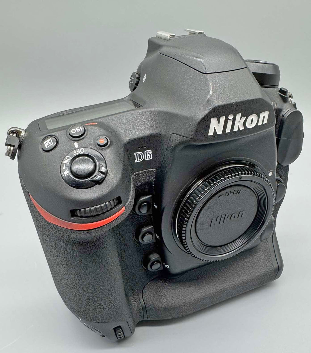 Nikon D6